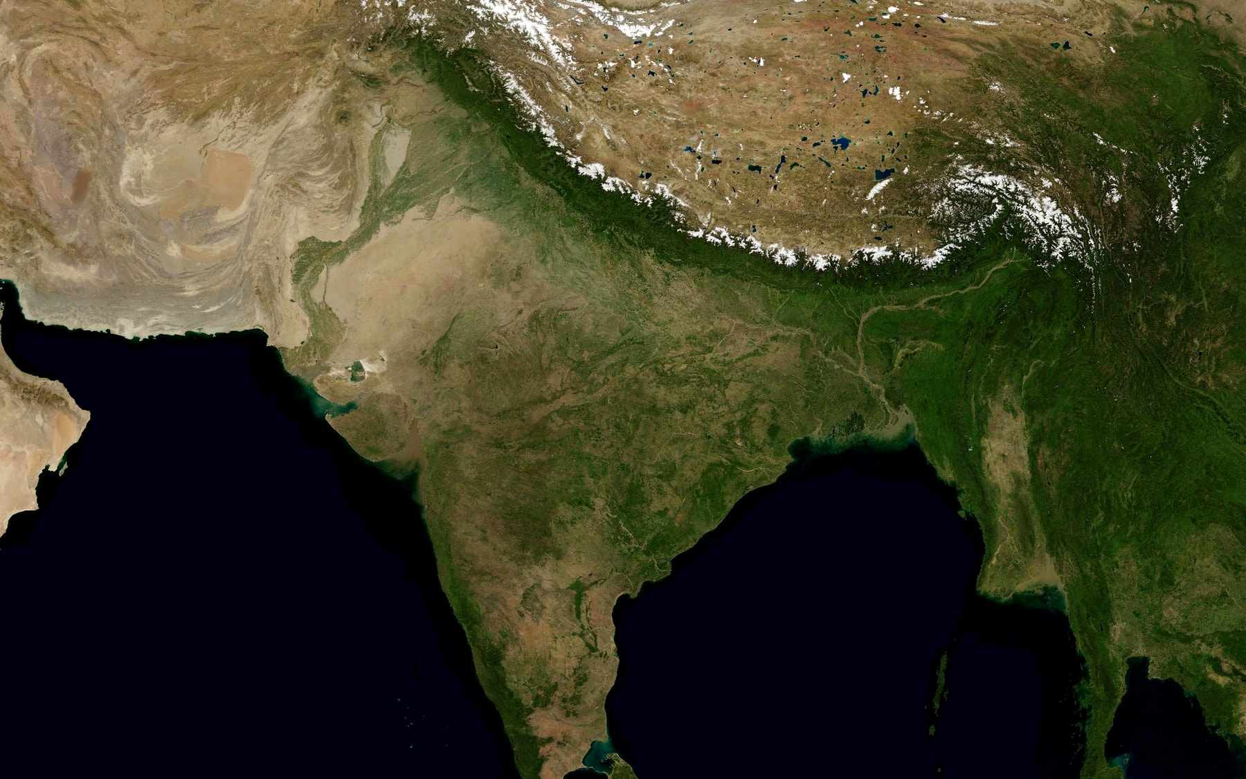 Satellite view of India, with Madhya Pradesh outlined near its centre.